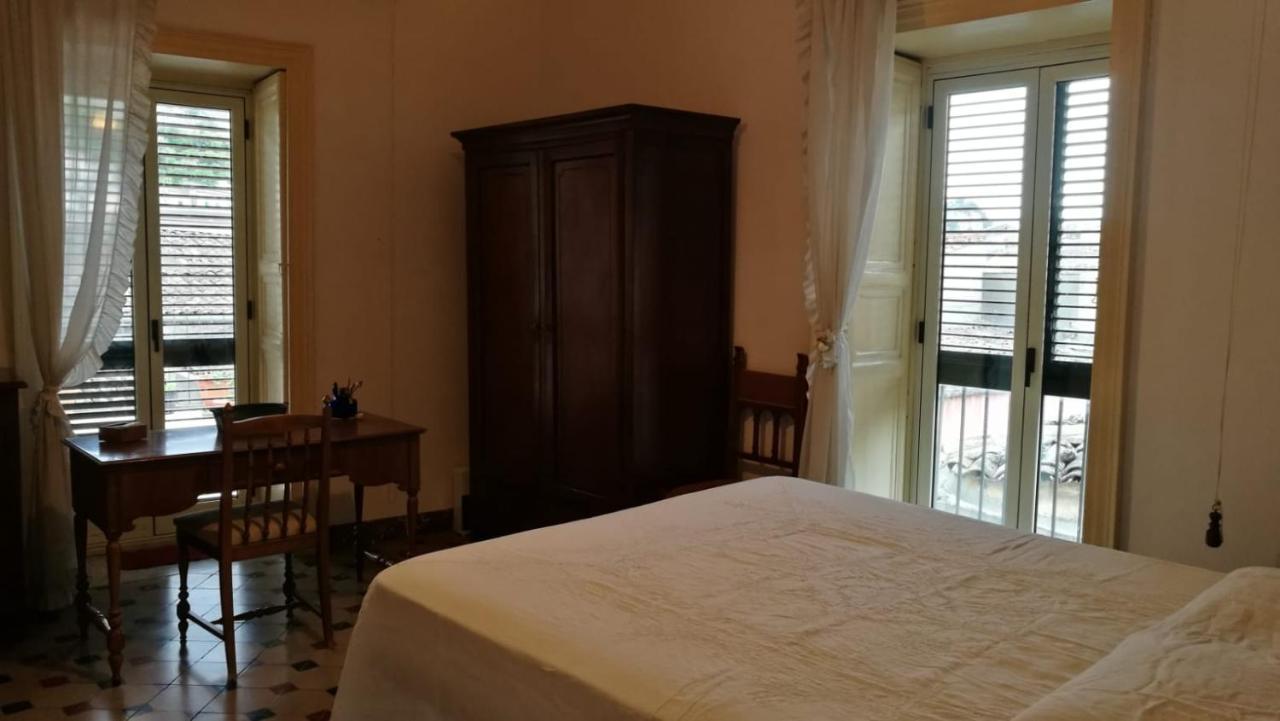 Casa Vacanza Vico Medica Modica Luaran gambar